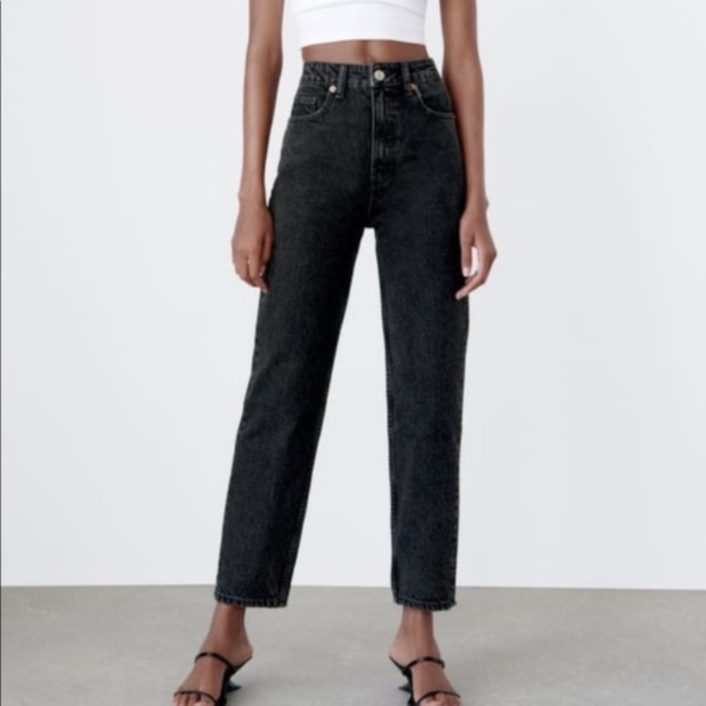 NWT Zara Black High-Waisted Mom Jeans